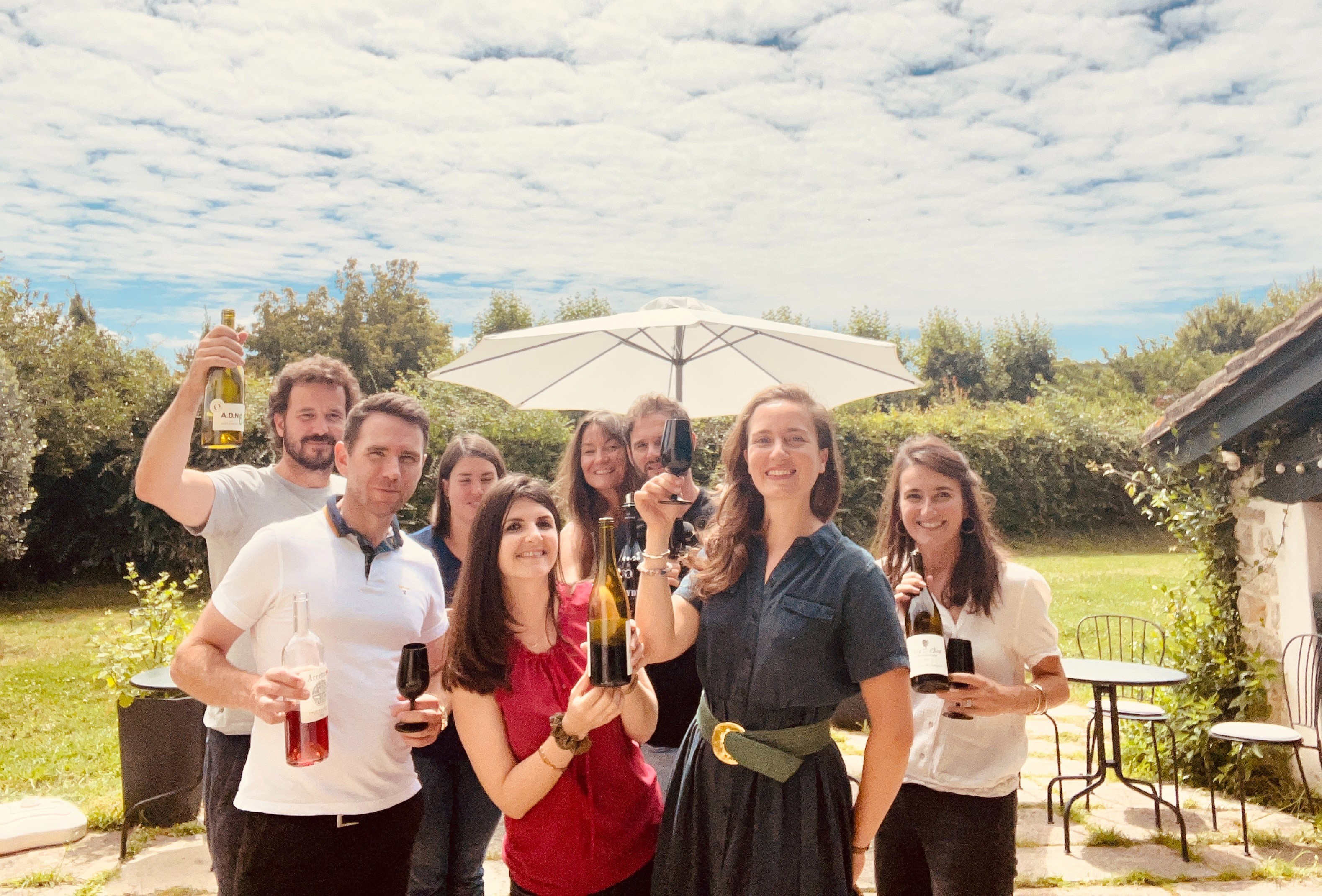 Activité de team-building originale au Pays basque: l'Atelier oeunologique à l'aveugle